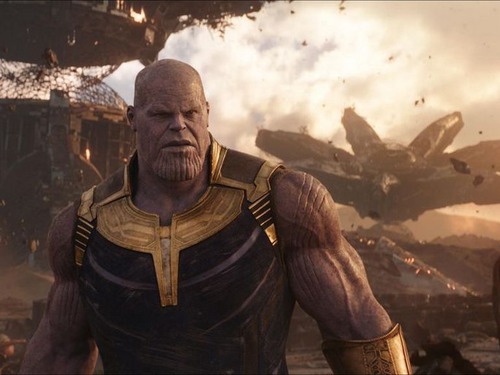 Voit-on Thanos dans le premier Avengers ?