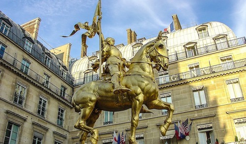 Où peut-on admirer cette statue de Jeanne d'Arc ?