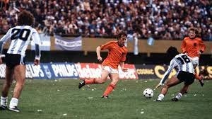 Quel est le seul buteur hollandais lors de la finale du mondial argentin en 1978 ?