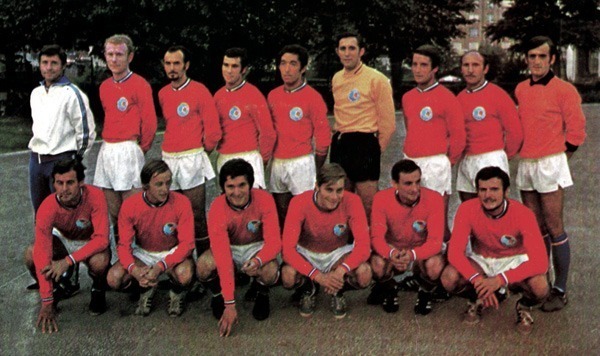 En 1970, le PSG naît de la fusion entre le Paris FC (crée en 1969) et .......