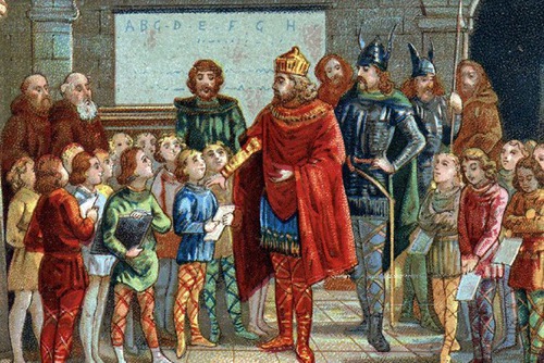 Charlemagne a créé des écoles gratuites :