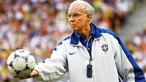 En joueur, en sélectionneur ou en assistant, combien de fois Mário Zagallo a-t-il remporté la Coupe du Monde ?
