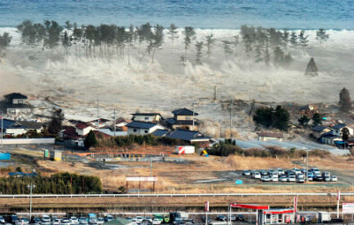 Quelle est la date du tsunami qui a frappé le japon ?