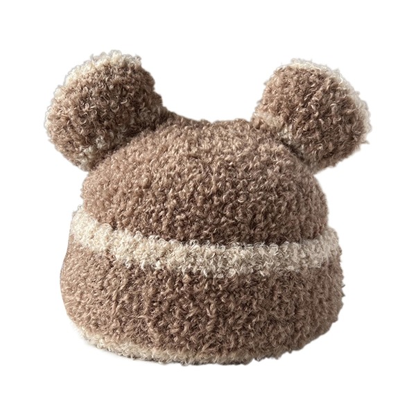 Prouvez que vous avez la tête près du bonnet, et souvenez-vous, il en faut peu pour être heureux !