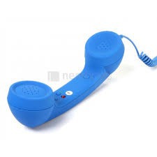 De quelle couleur est ce téléphone ?