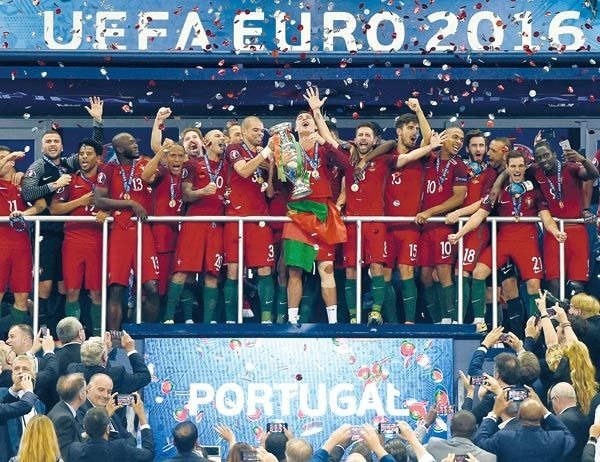 Contre qui l'équipe du Portugal a-t-elle remporté la finale de l'Euro 2016 ?