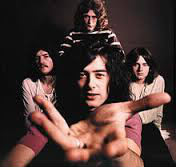 Hard-rock : Sur quel album de Led Zeppelin paraît la chanson Kashmir ?