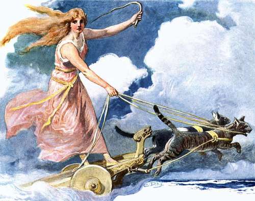 Quelle déesse nordique possède un char tiré par deux chats ?