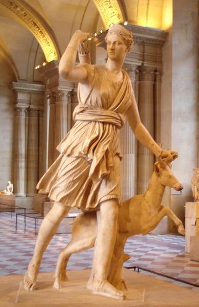 Quelle est la version romaine d'Artémis, la déesse de la chasse ?