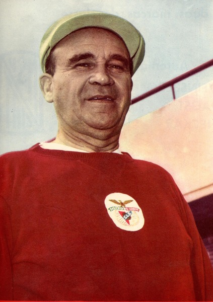 Quel fameux club portugais a entraîné Béla Gutman en 1965 ?