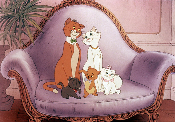 25ème long-métrage des studios Disney, où l'action principale des Aristochats se déroule-t-elle ?