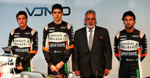 Który z kierowców powrócił po rocznej przerwie do Force India ?