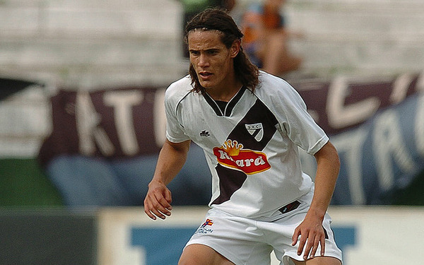 Cette même année, pour quel club italien quitte-t-il le Danubio FC ?