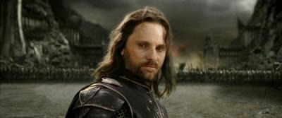 Comment s'appelle l'acteur qui incarne Aragorn ?