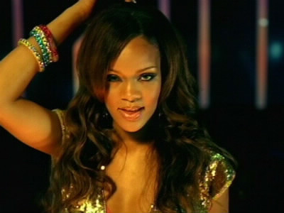 Qu'est-ce que Rihanna chante ?