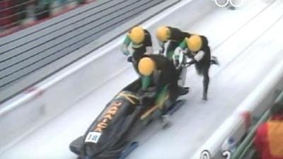 La Jamaïque a-t-elle vraiment participé à l'épreuve de bobsleigh en 1988, comme dans le film Rasta Rockett ?