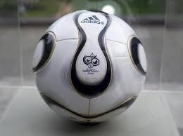 Ce ballon vient de quelle coupe du monde ?
