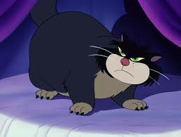 Lui, on le voit dans "Cendrillon". Quel est son nom ?