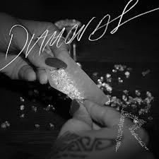 Qui chante "Diamonds" ?