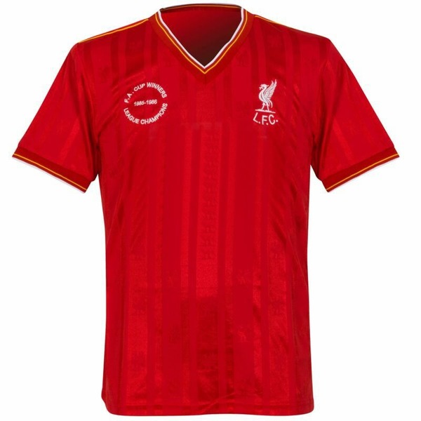 Quel sponsor pouvait-on voir sur ce maillot de Liverpool en 1986 ?
