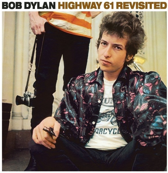 En quelle année sort l'Album "Highway 61 Revisited" de Bob Dylan ?