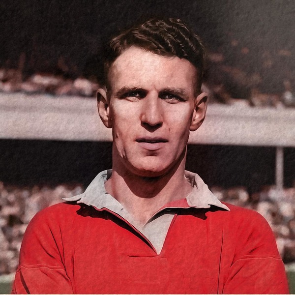 Mancunien de 1937 à 1955, il a inscrit 211 buts pour le club. C'est :
