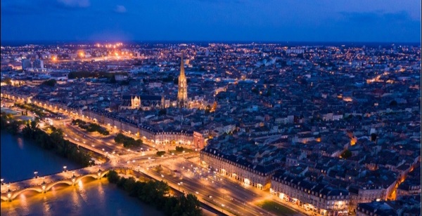 France : La ville de Bordeaux - 12A