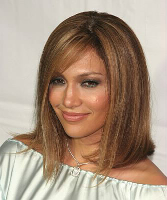 Jennifer Lopez (intermédiaire)