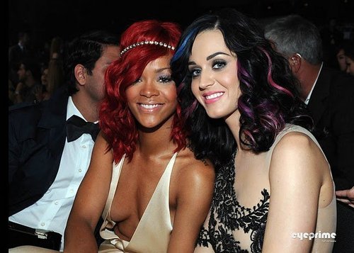 Rihanna ou Katy Perry ?