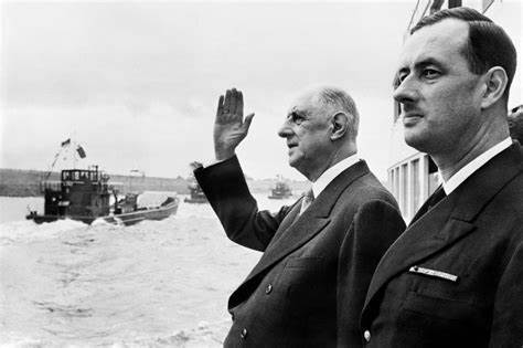 Hommage à l'amiral Philippe de Gaulle