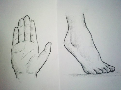 La main ou le pied - 8A