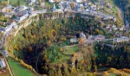 Les communes françaises dont le nom commence par Vaux (3)