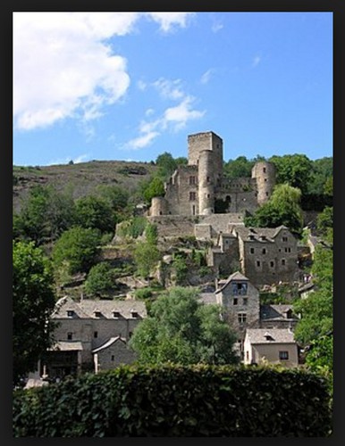 Communes, villes françaises... (1) : Estaing (Aveyron) - 10A