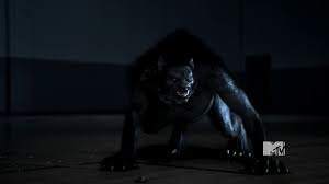 Loup-garou alfa dans Teen Wolf