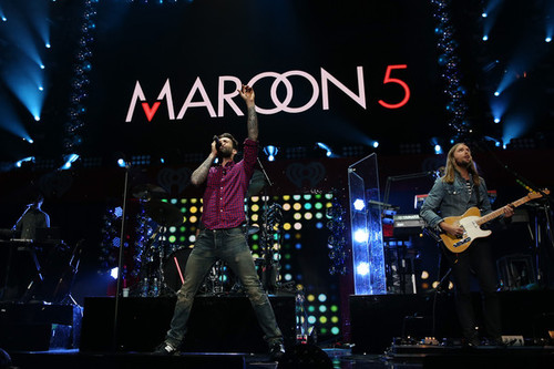 Maroon 5 (2015)