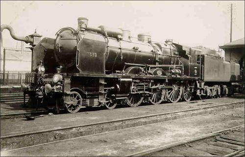 Locomotives d'autrefois et trains d'aujourd'hui (2)