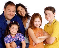 Série TV : Une famille presque parfaite - 4A