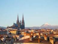 Les communes de France dont le nom commence par "Beau" (10)