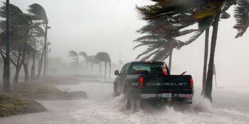 Les ouragans les plus coûteux survenus aux USA (1) - 4A