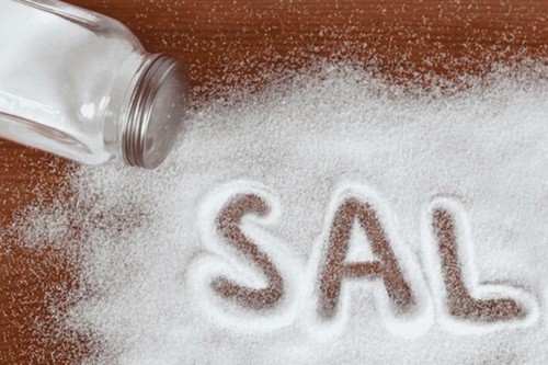 Como reduzir o consumo de sal